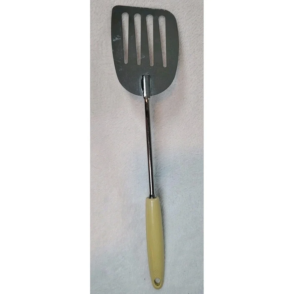 Vtg Chromium Plated Ekco USA Slotted‎ Spatula Beige Handle - Very Good Condition